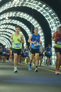 BIB: 40150, 41074, 4144
                            <button type="button" onclick="openModal(20525586)" class="btn btn-primary btn-sm float-right btn-popup" data-toggle="modal" data-target=".modal-high-quality">
                        <i class="fas fa-shopping-cart"></i> Add to Cart
                    </button>
                                            <button type="button" onclick="isThisMe(20525586, true)" class="btn btn-success btn-sm float-right btn-popup btn-isme hidden" data-toggle="tooltip" data-placement="bottom" title="นี่คือรูปของคุณใช่ไหม คลิกที่นี่เพื่อเอาเข้าอัลบั้ม">
                        <i class="fas fa-plus"></i> Add to album
                    </button>
                    <button type="button" onclick="isThisMe(20525586, false)" class="btn btn-warning btn-sm float-right btn-popup btn-isnotme hidden">
                        <i class="fas fa-ban"></i> Remove from album
                    </button>
